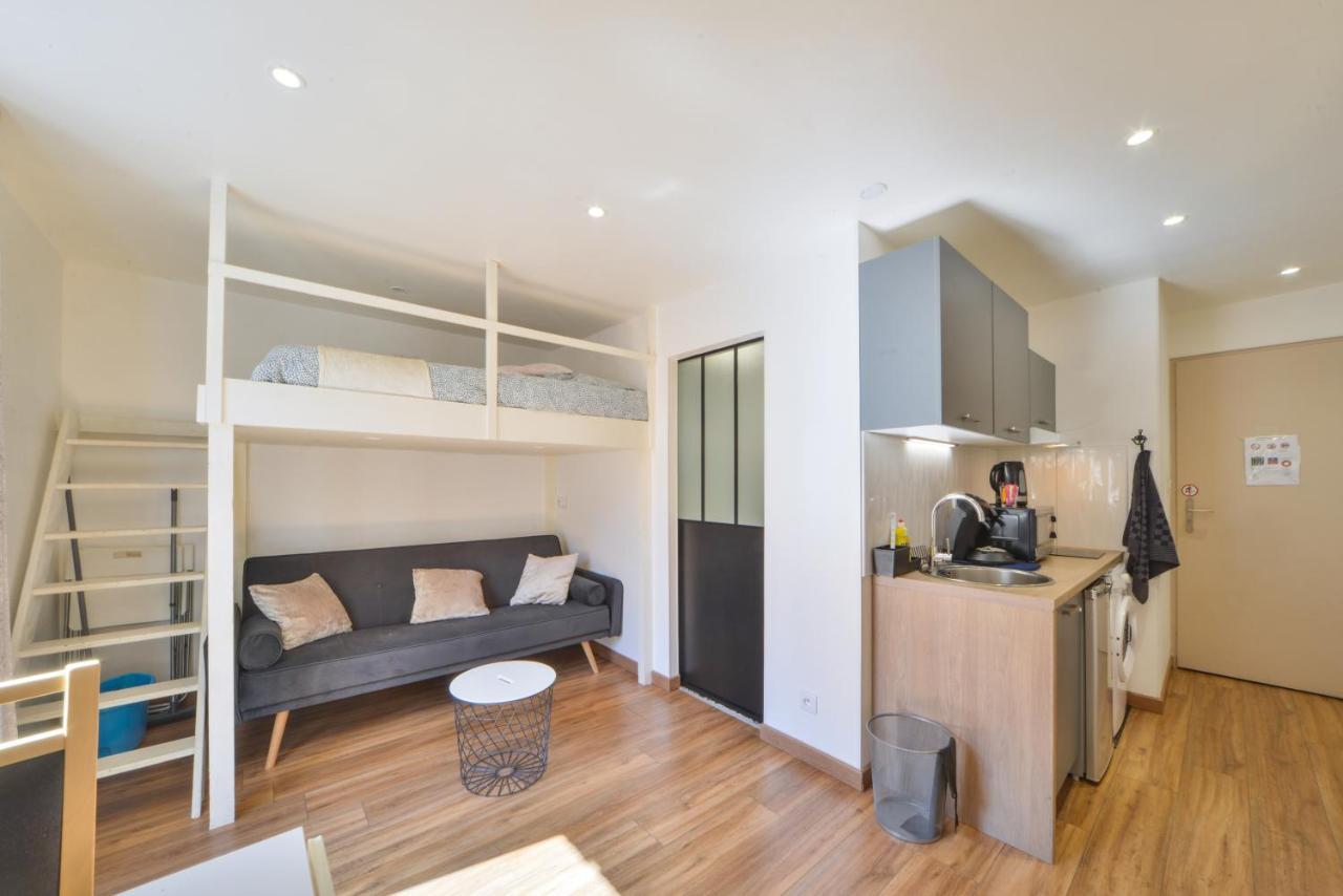 Fly Away Apartment Bourges Luaran gambar