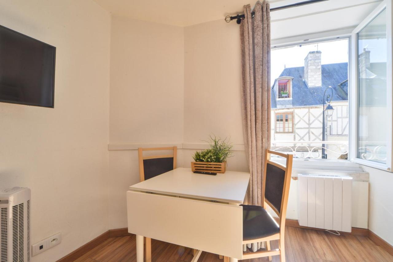 Fly Away Apartment Bourges Luaran gambar